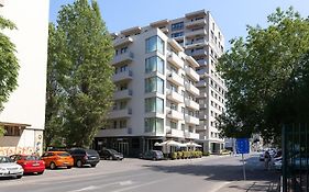 Central Suites